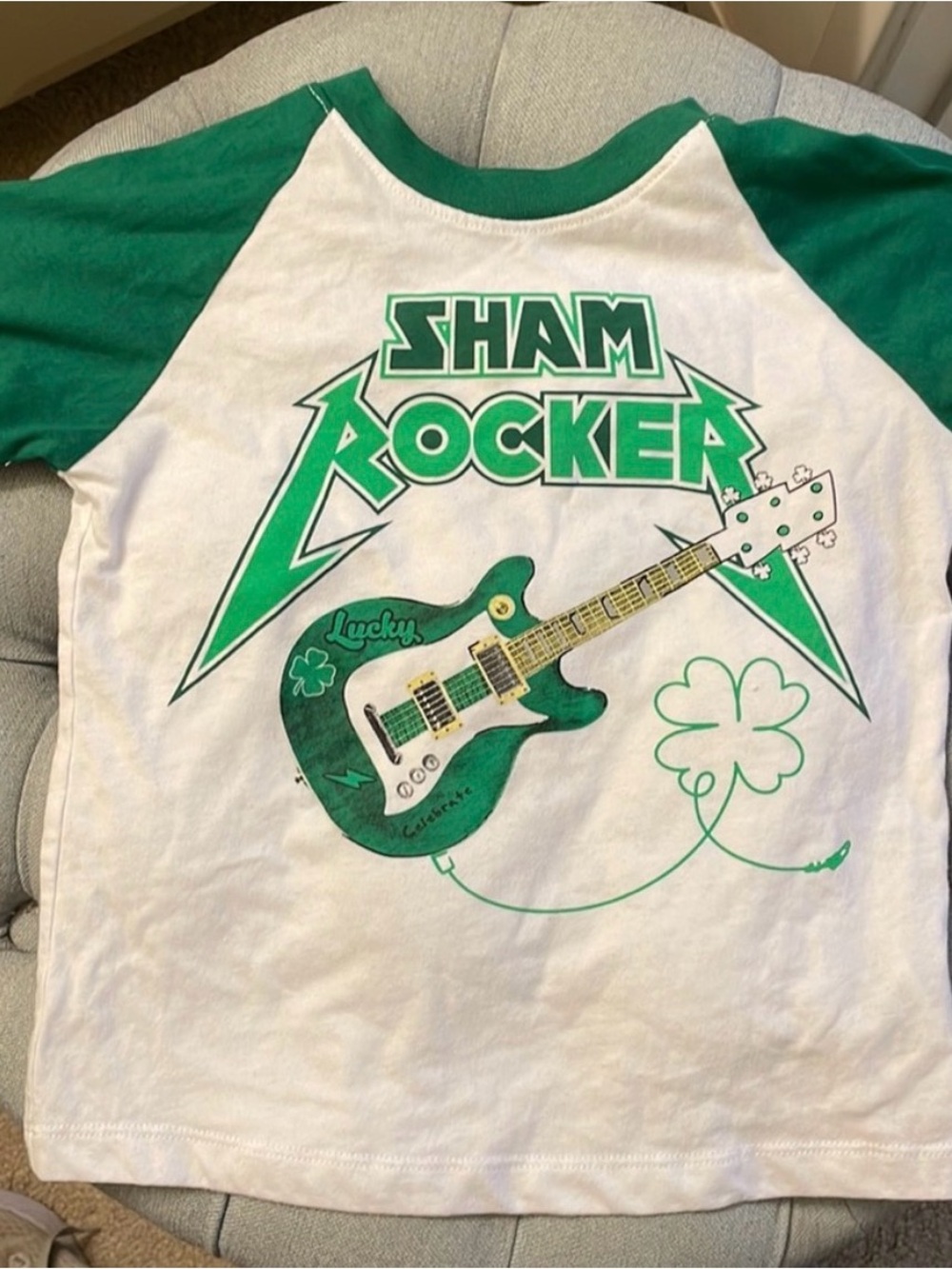 NWOT! Green & White 'Sham Rocker' Kids Raglan Tee